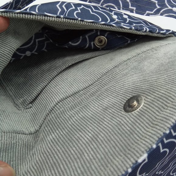 Lilly Bit Arabesque Organizer Cosmetic Diaper Bag - Picture 7 of 8